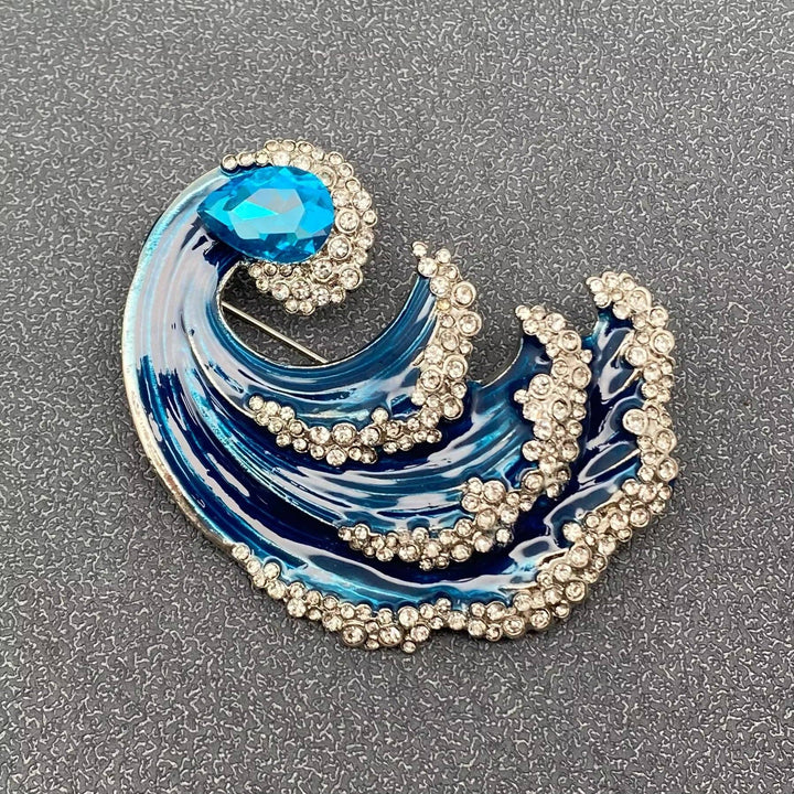 Wave Brooch