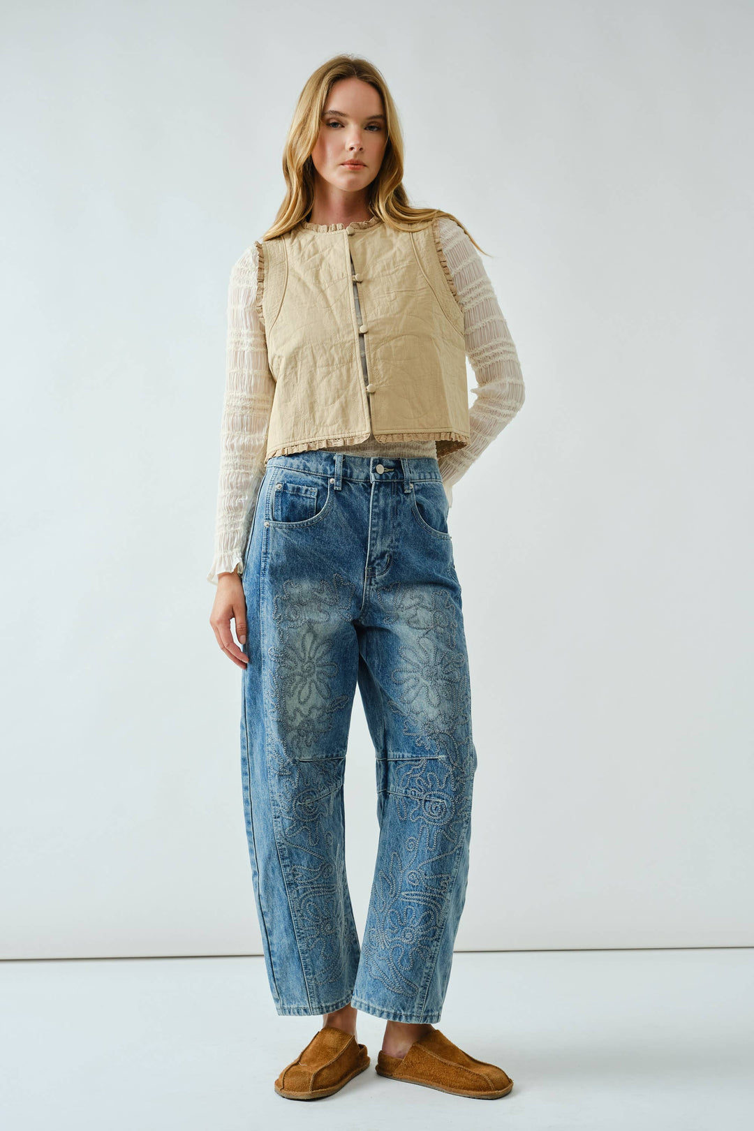 Embroidered Cotton Barrel Pants