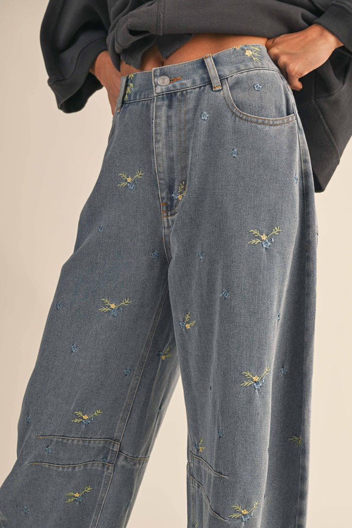 Floral Embroidered Barrel Jeans