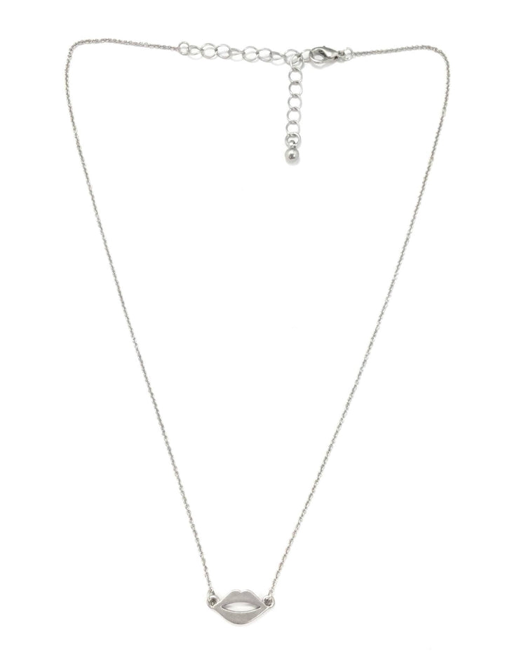 Gold Lips Pendant Necklace