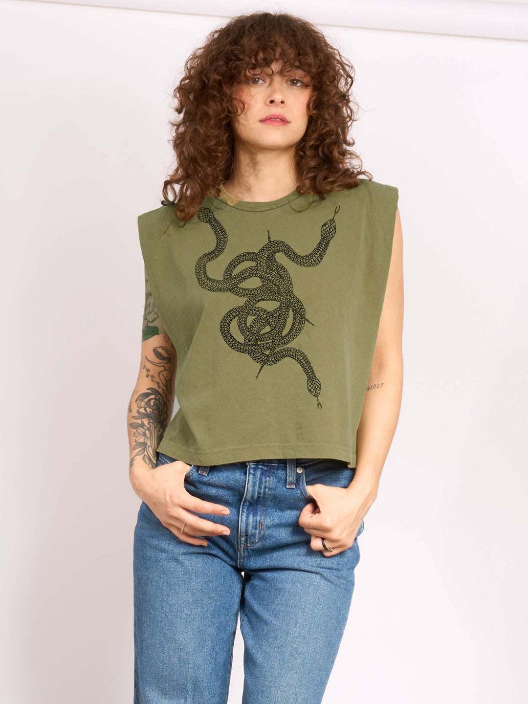 Tangle Snakes Maisie Heavyweight Muscle Tee