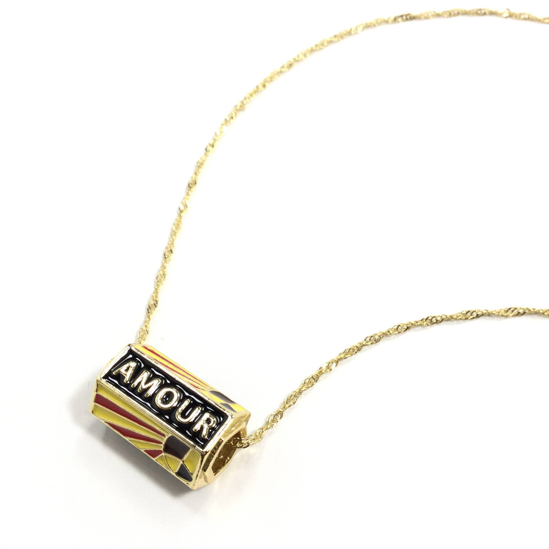 AMOUR Charm Necklace