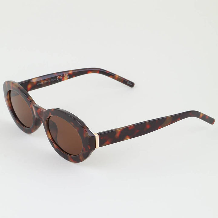 Modern Chic Oval Sunglasses