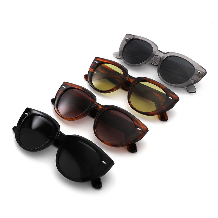 Vintage Oversized Cat-Eye Sunglasses