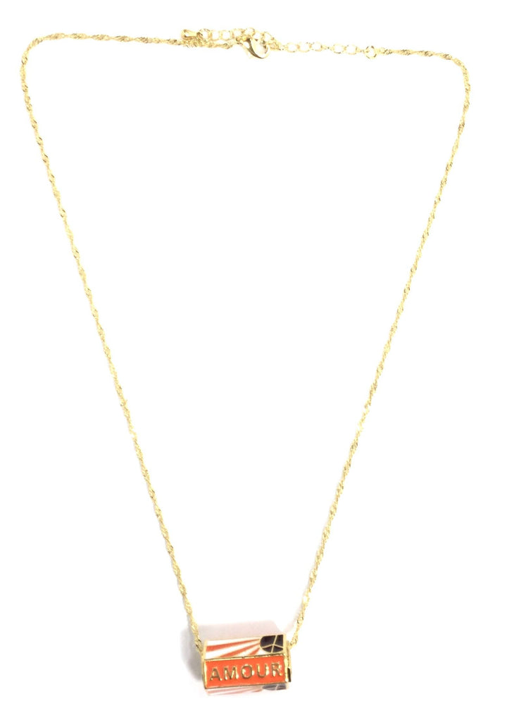 AMOUR Charm Necklace