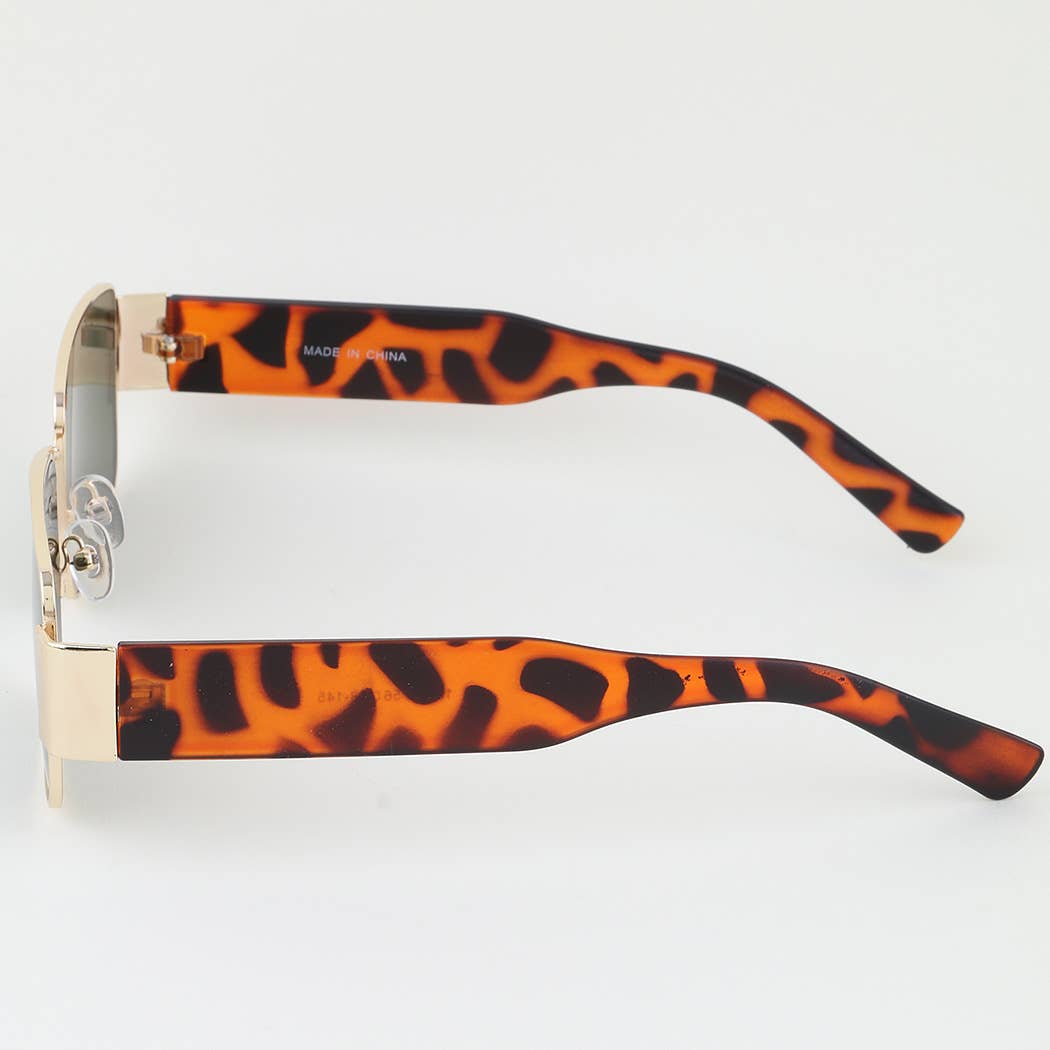 Wide Frame Gradient Block Sunglasses