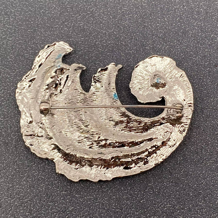 Wave Brooch