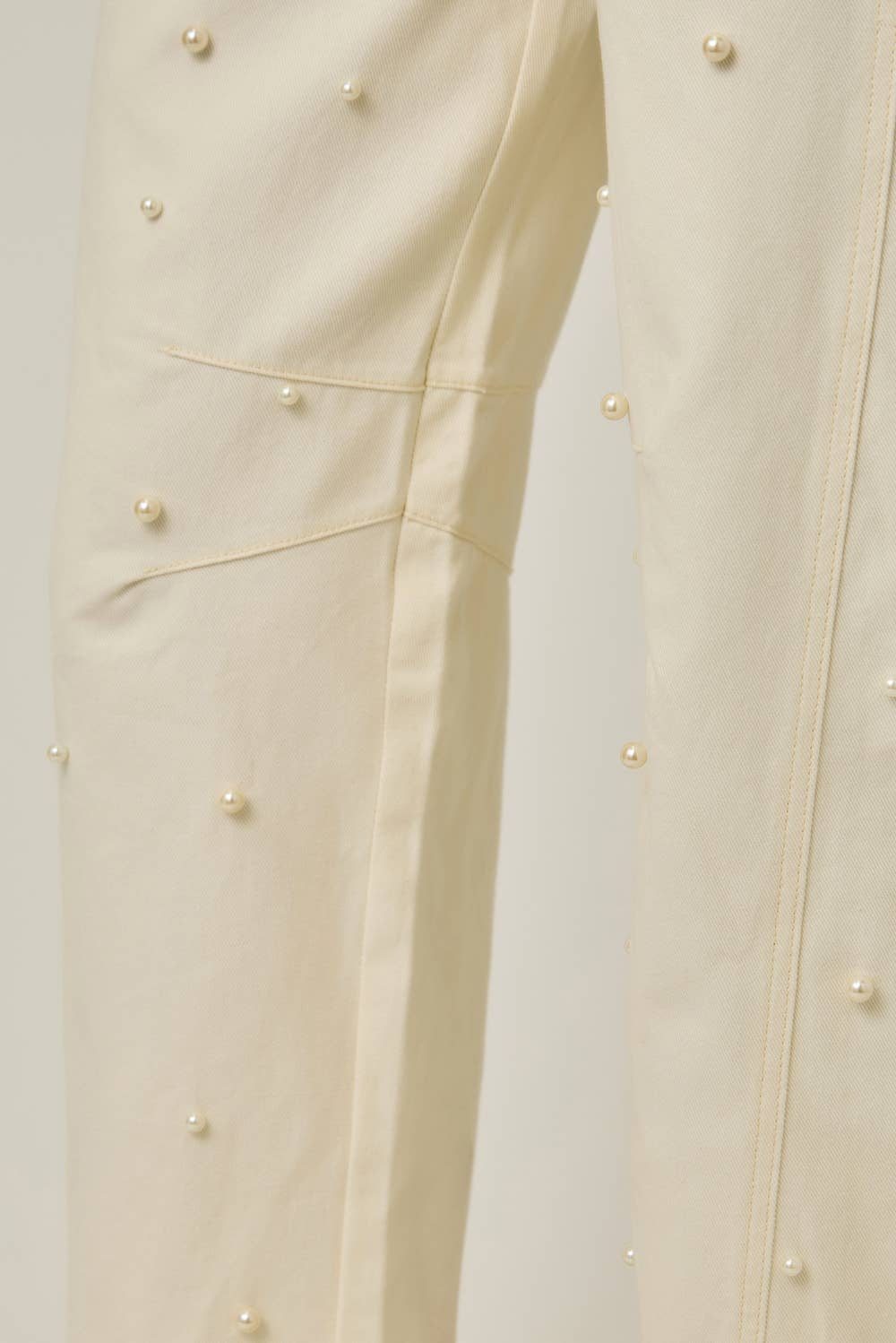 Pearl Embellished Barrel Jeans