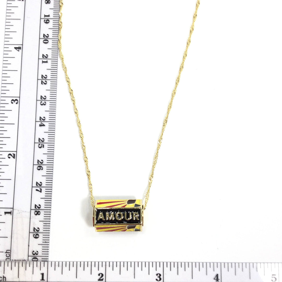 AMOUR Charm Necklace