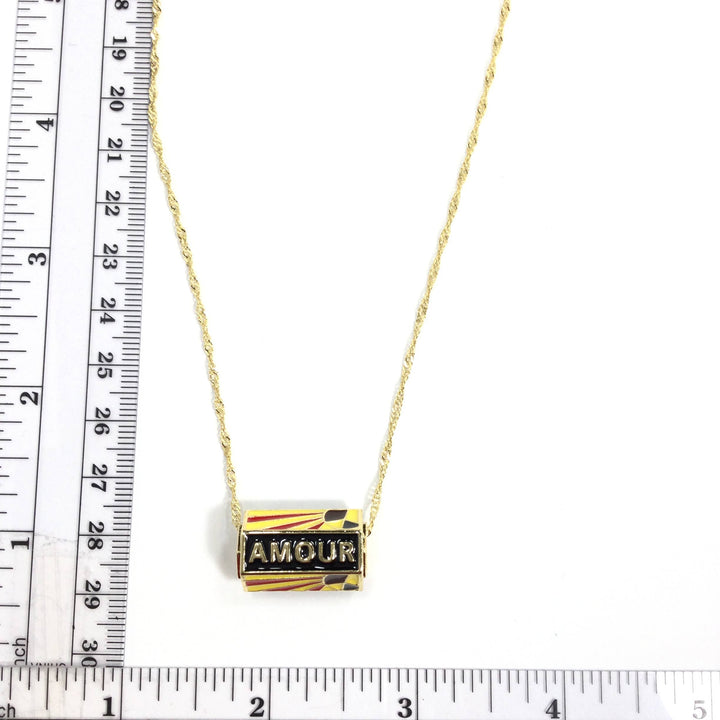 AMOUR Charm Necklace