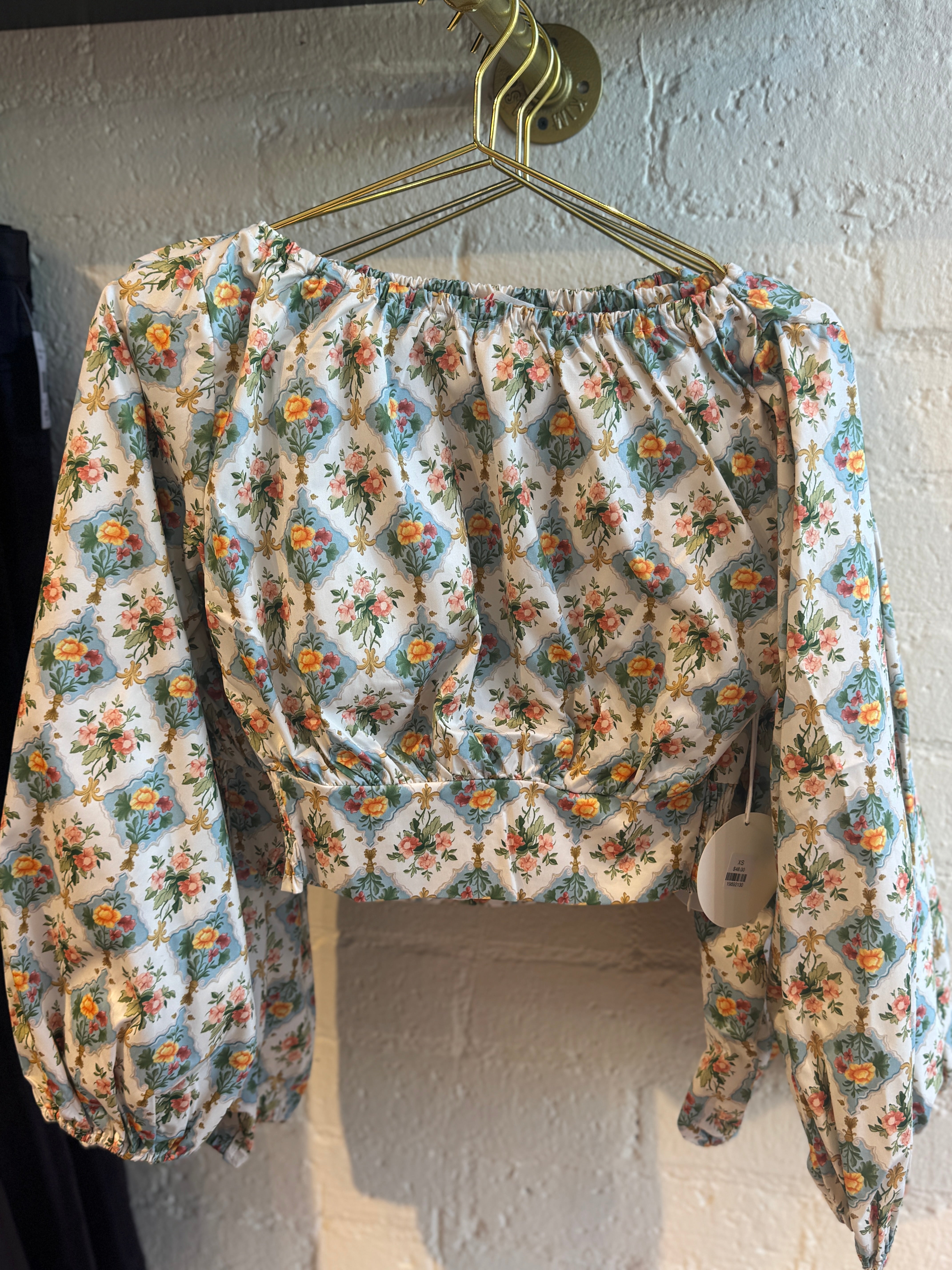 Clothing – New & Vintage Women’s Styles