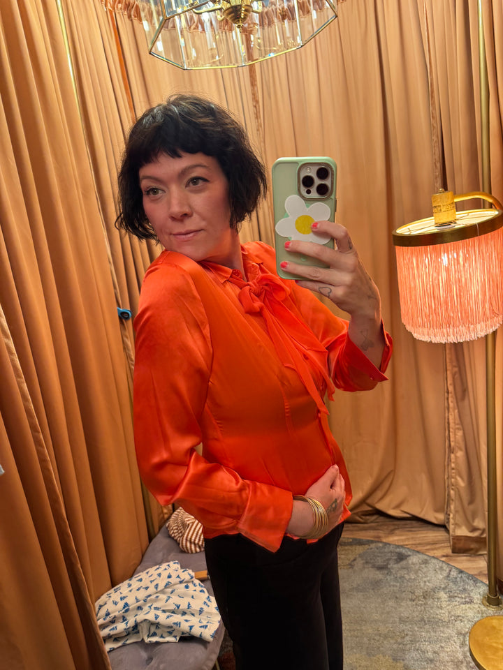 Vintage Robbie Bee Satin Red Blouse – 1980s Layered Button-Up