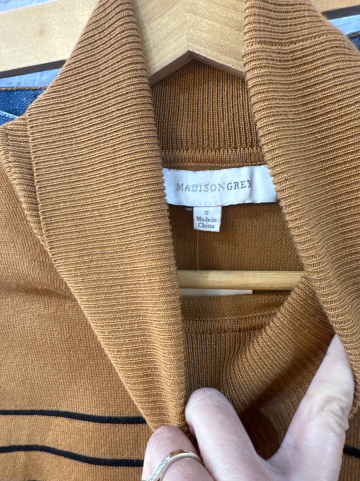 Vintage-Inspired Striped Turtleneck Sweater – Madison Grey (Size Small)