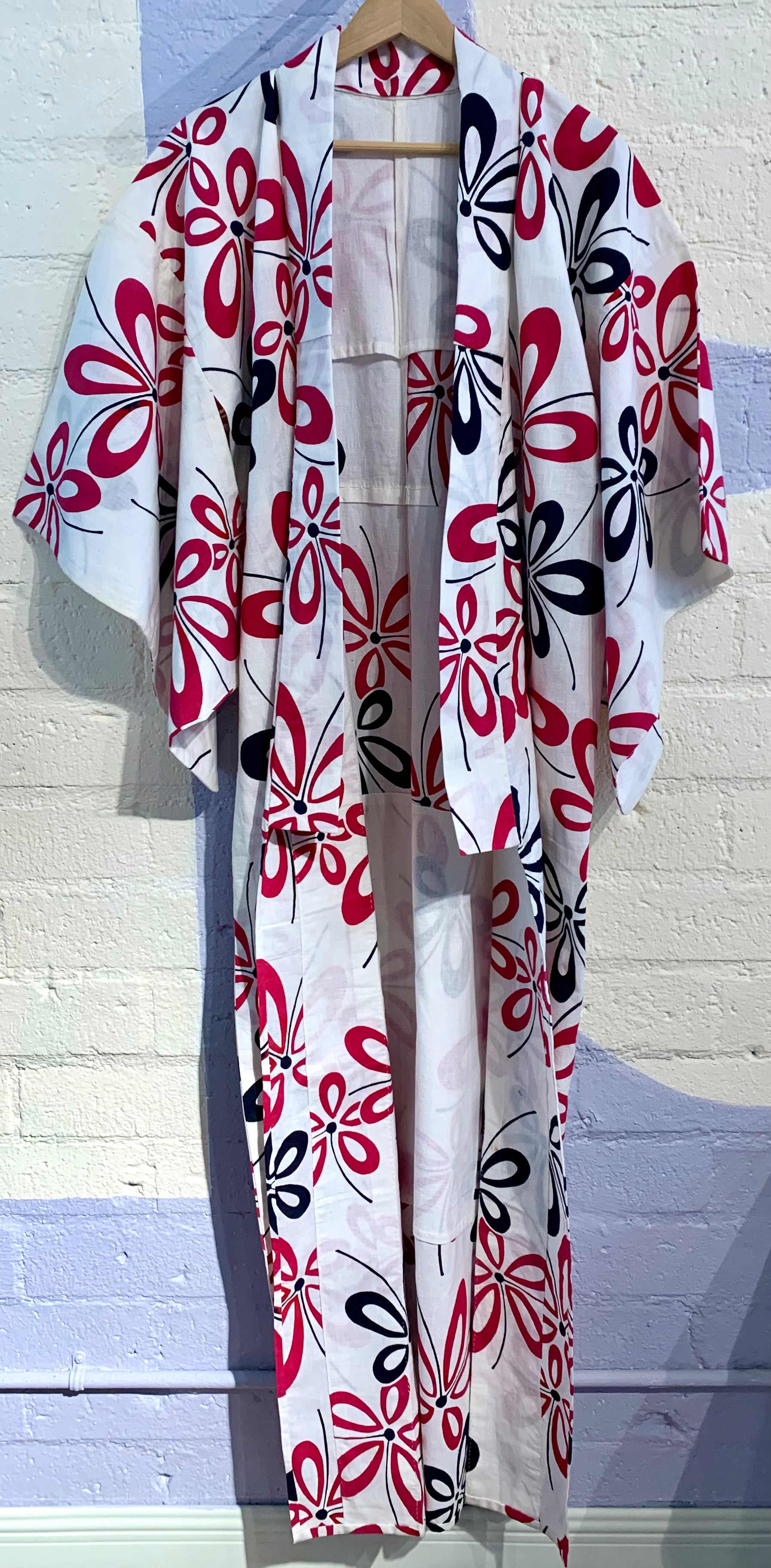 Clothing – New & Vintage Women’s Styles