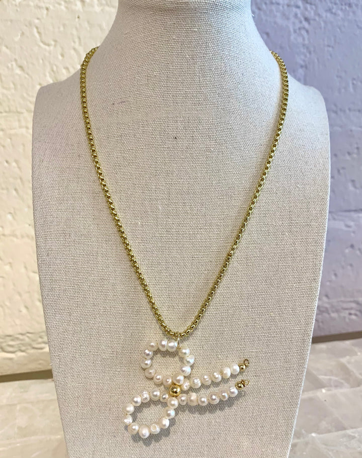 Pearl Bow Necklace