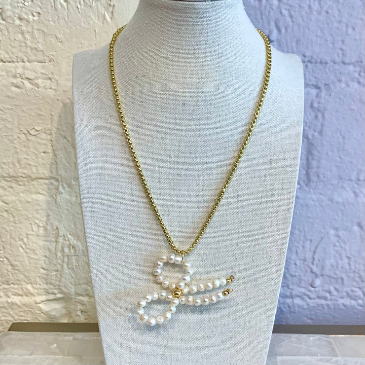 Pearl Bow Necklace