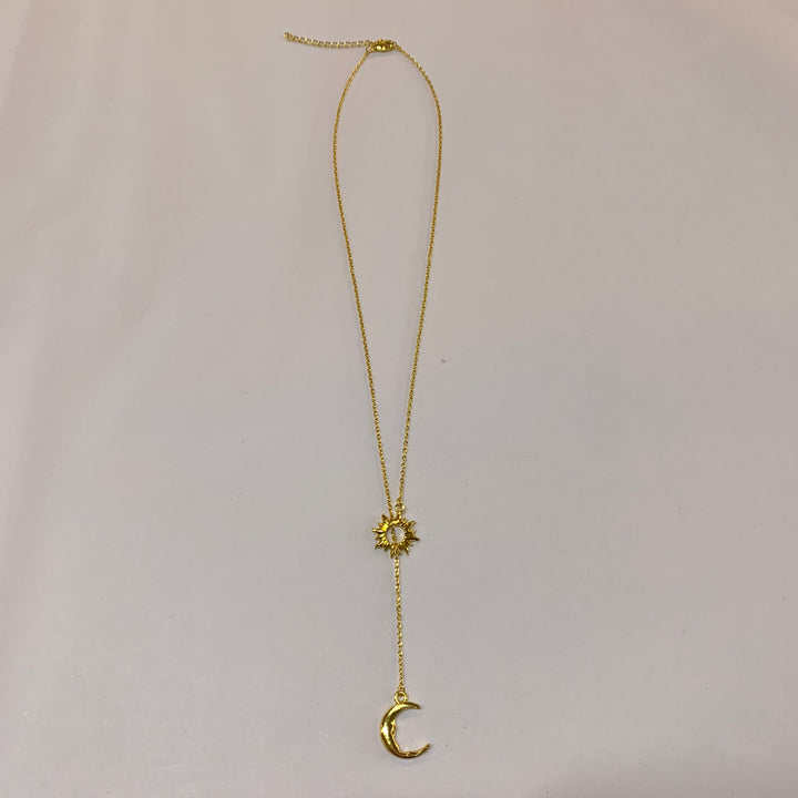 Sun & Moon Lariat Necklace - 18K Gold Plated
