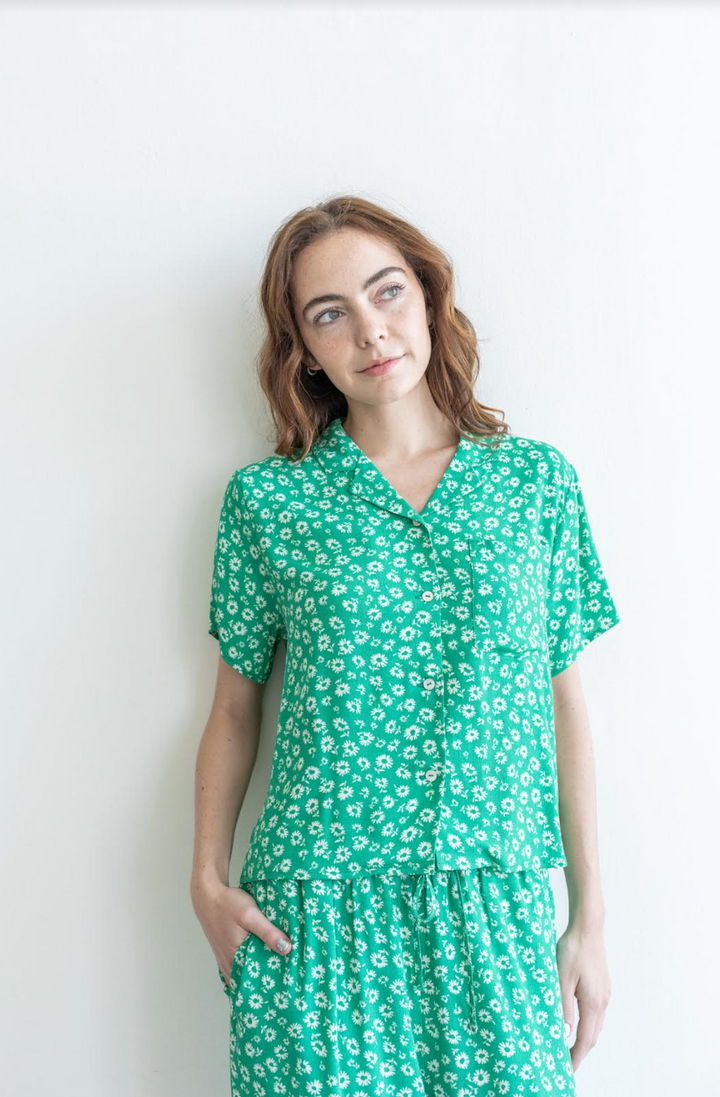 Things Between Button-Down Short Floral Print Top- Green