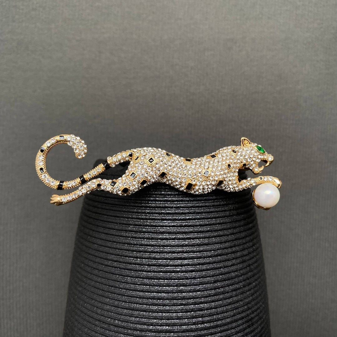Rhinestones Cheetah Brooch