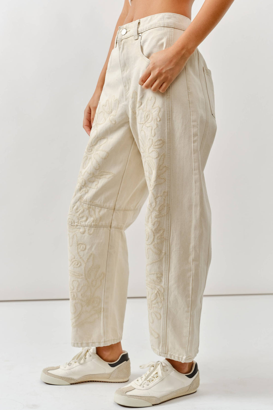 Embroidered Cotton Barrel Pants