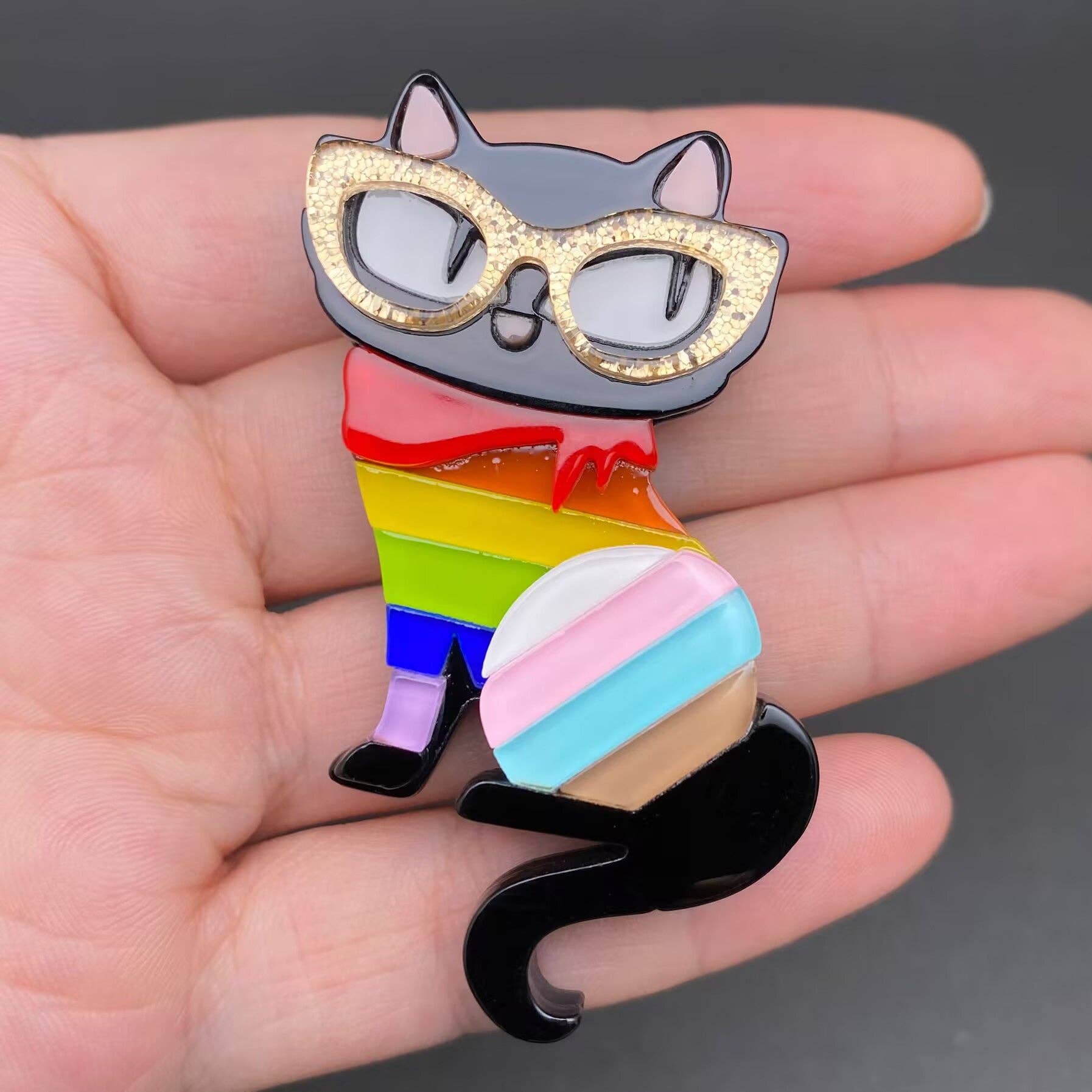 Women’s Accessories – Jewelry, Pins & Gifts