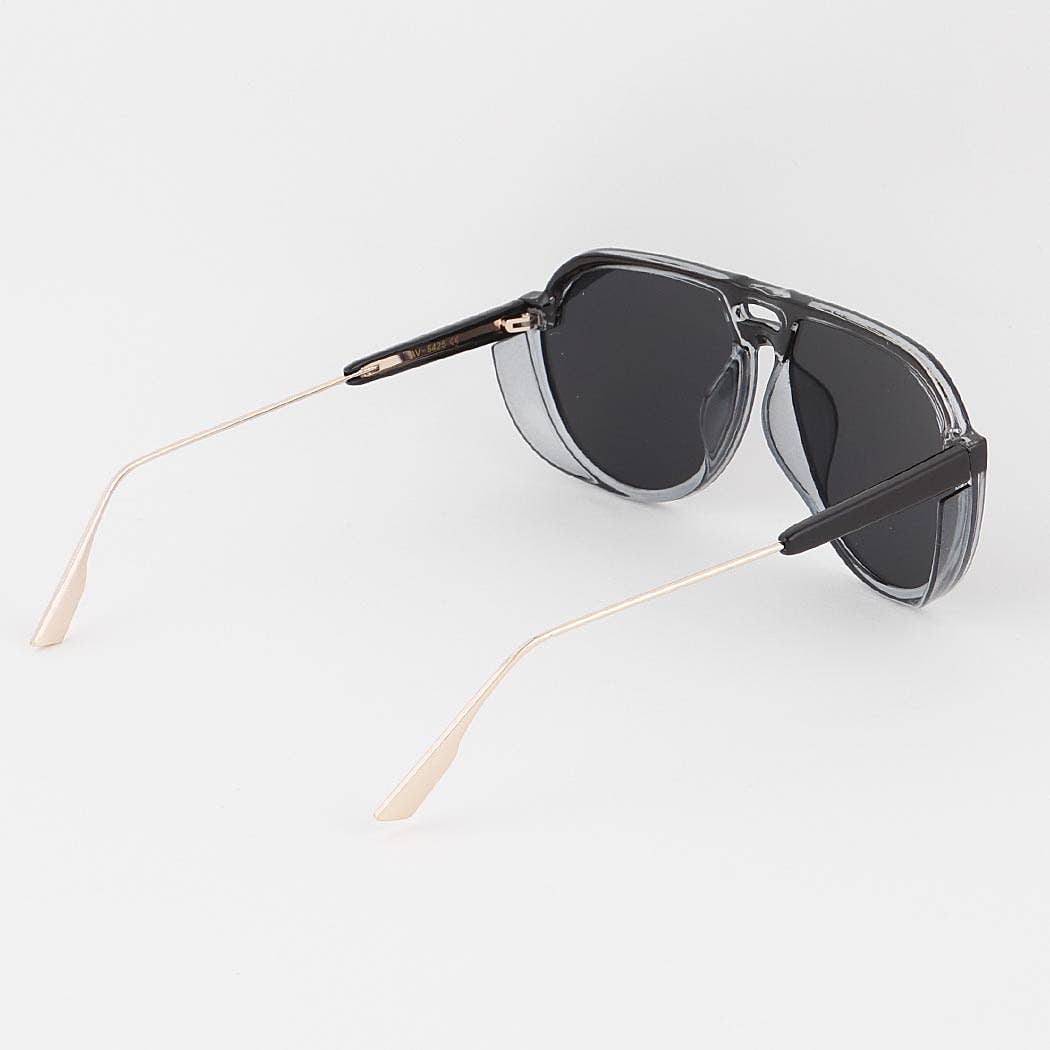 Bright Tinted Aviator Sunglasses