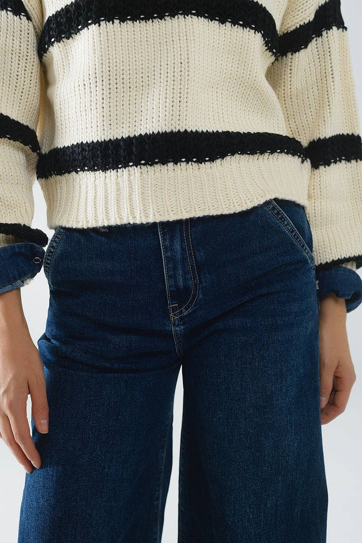 Super Wide Leg Jeans: A Bold Take on Modern Denim