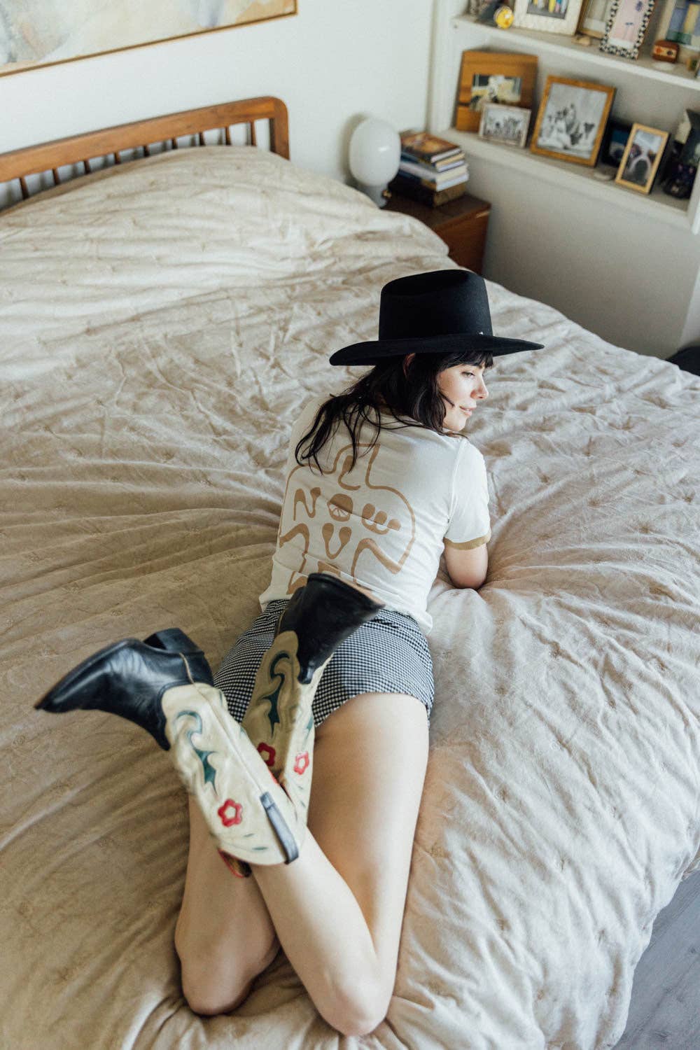 Love Now Women's Fitted Ringer