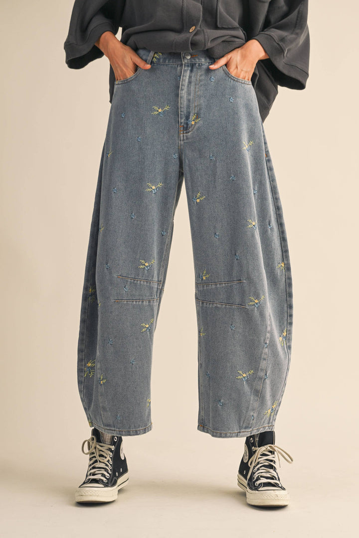 Floral Embroidered Barrel Jeans